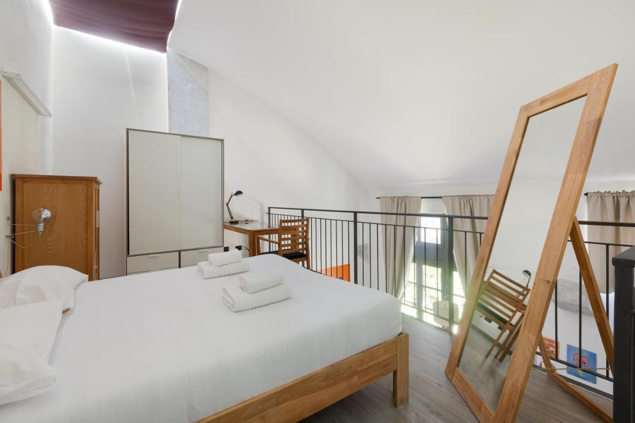 Guesthost - Milano Vigentino Loft With Terrace Milán Exterior foto