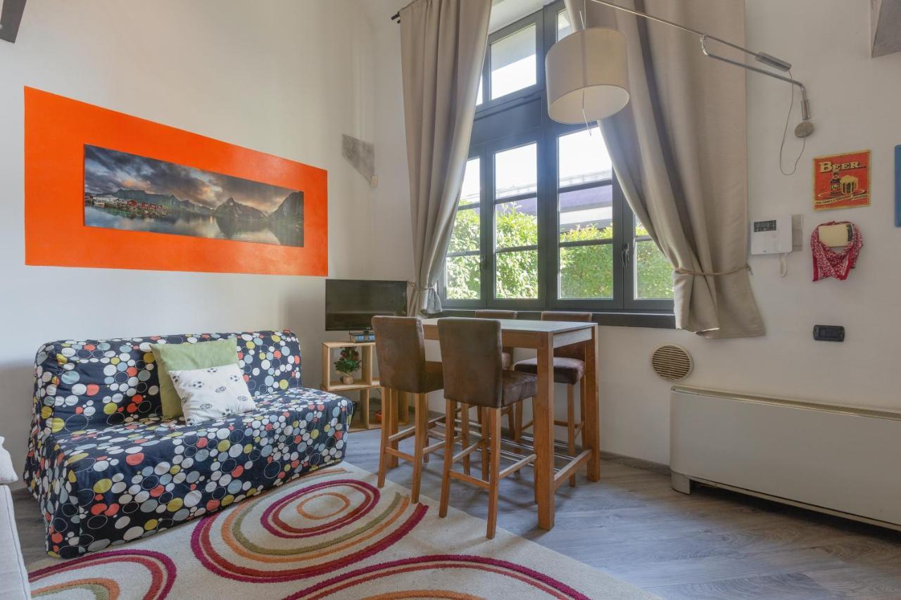 Guesthost - Milano Vigentino Loft With Terrace Milán Exterior foto